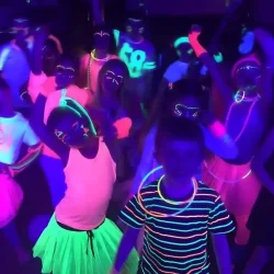 glow_party_1717 glow_party_1717